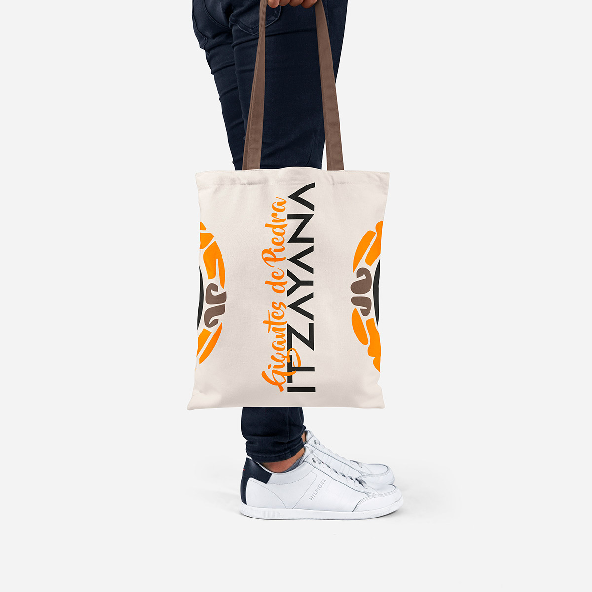 Bolso beige bordes gigantes de piedra