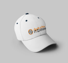 Gorra en algodón unicolor gigantes de piedra